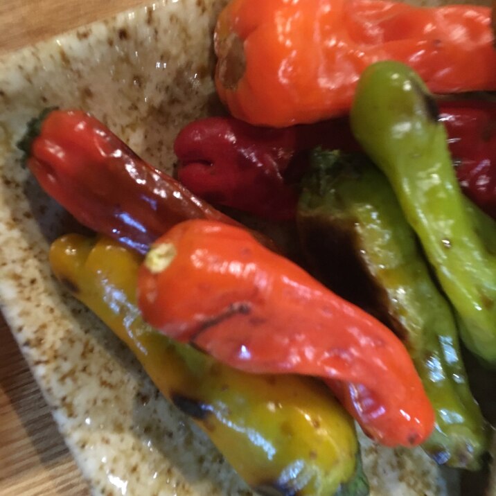 赤ししとうのバター醤油炒め レシピ 作り方 By Tommeg12 楽天レシピ 赤ししとうのバター醤油炒め レシピ 作り方 By Tommeg12 楽天レシピ